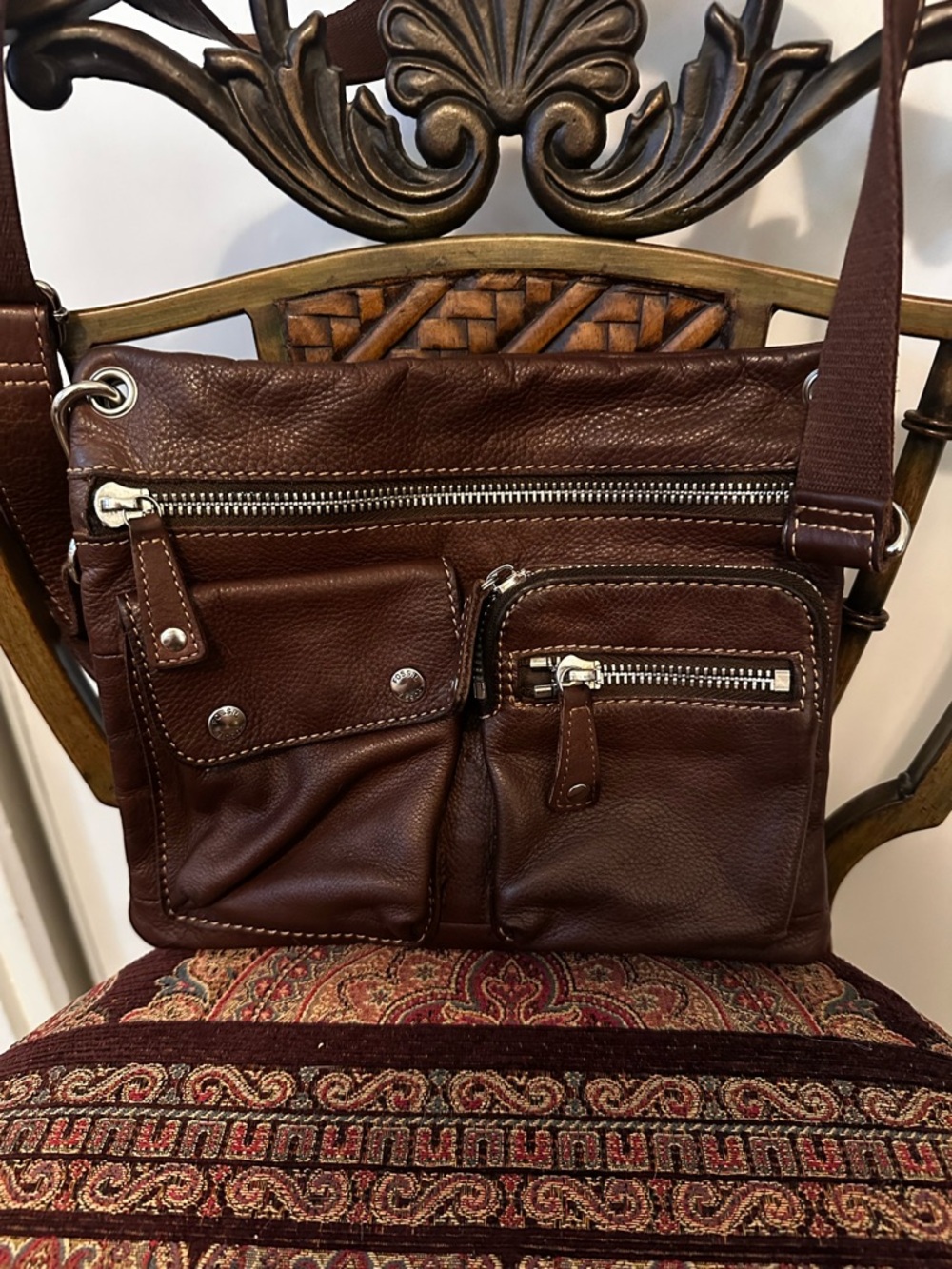 Fossil Men's Deep Brown Leather Messenger Crossbody